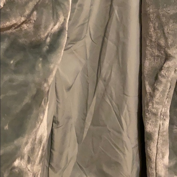 MONKI FAUX FUR JACKET - Picture 6 of 7